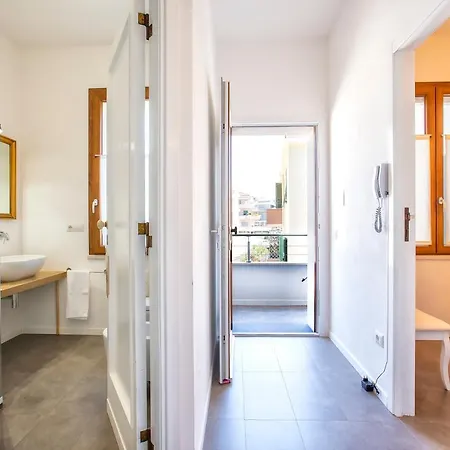 Nura's - Al Mare Sea Front Apartamento Alguer