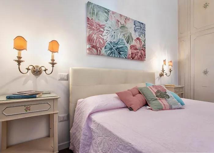 Nura's - Al Mare Sea Front Appartement