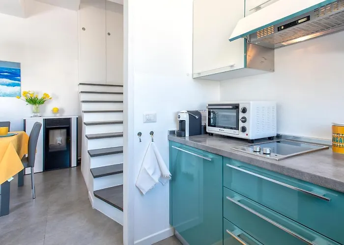 Appartement Nura's - Al Mare Sea Front *