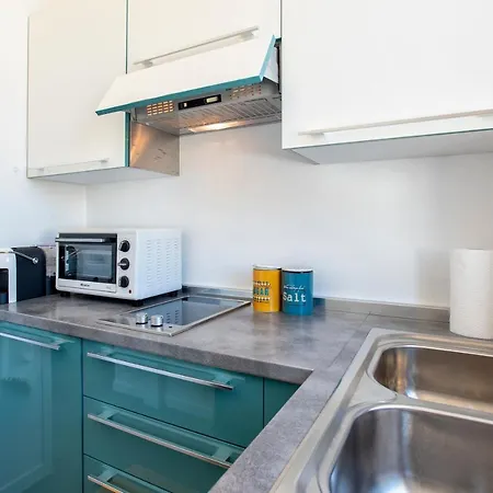 Appartement Nuras - Al Mare Sea Front *